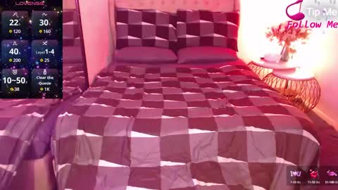 Snapshot of urgoddessofsex chatting on 01-09-25, 03:47 angela online show from 01-09-25, 03:47