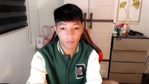 Ethan online show from 05-07-26, 04:23