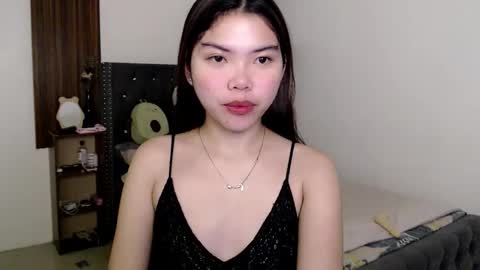 Snapshot of urhottie_melodie chatting on 10-28-25, 08:18 urhottie_melodie online show from 10-28-25, 08:18