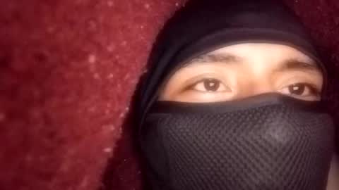 Uriel sgueme en ig  online show from 12-18-24, 04:53