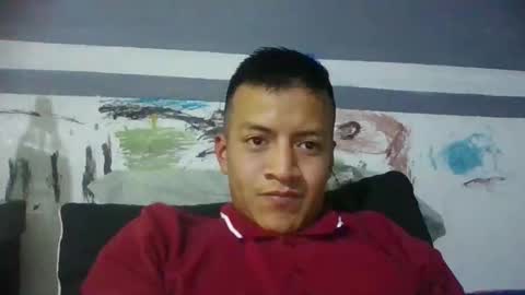 Snapshot of urielgarciabautista976 chatting on 03-26-26, 02:17 el chaparrito online show from 03-26-26, 02:17