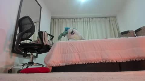 urimare_south online show from 01-30-25, 03:22