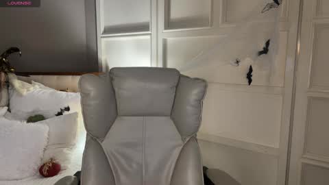 Kristina online show from 11-01-25, 01:07