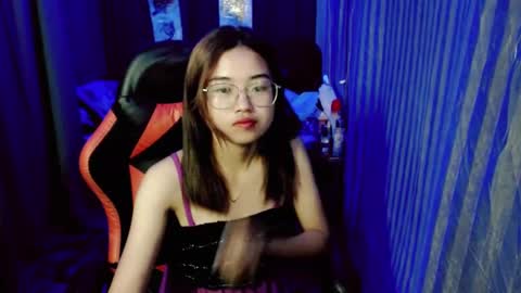 urlovelychinita online show from 01-17-25, 11:49