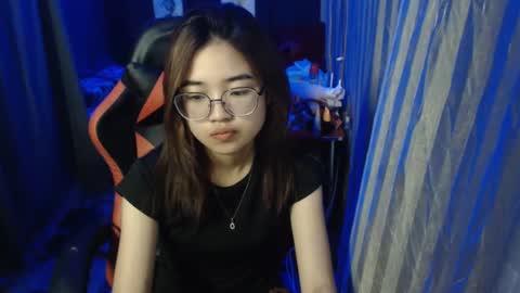 urlovelychinita online show from 02-01-25, 07:13