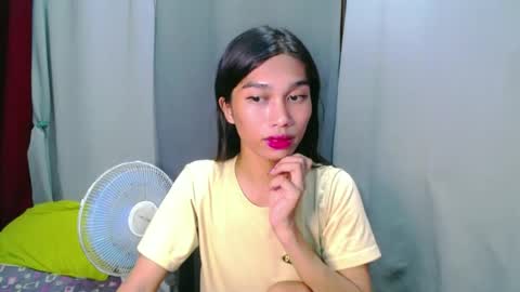 urloverjasmine_xx online show from 06-22-26, 03:25