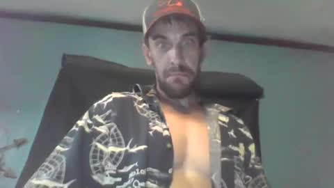 urls2025 online show from 10-09-25, 04:27