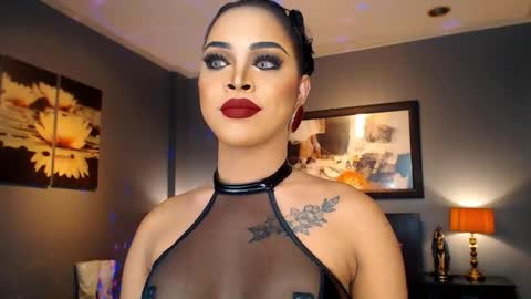 UrMajestyTyra online show from 11-22-25, 01:37