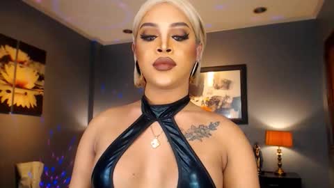 UrMajestyTyra online show from 02-02-26, 01:04
