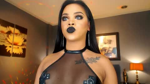 UrMajestyTyra online show from 05-02-26, 12:48