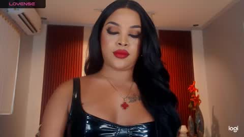 Snapshot of urmajestytyra chatting on 06-06-26, 12:38 UrMajestyTyra online show from 06-06-26, 12:38