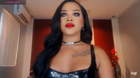 Snapshot of urmajestytyra chatting on 06-10-26, 08:57 UrMajestyTyra online show from 06-10-26, 08:57