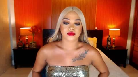 Snapshot of urmajestytyra chatting on 06-15-26, 11:56 UrMajestyTyra online show from 06-15-26, 11:56