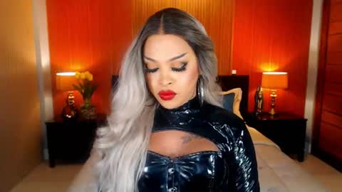 UrMajestyTyra online show from 06-28-26, 06:19