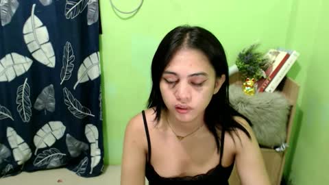Snapshot of urmystical_sofie chatting on 11-04-25, 12:04 urmystical_sofie online show from 11-04-25, 12:04
