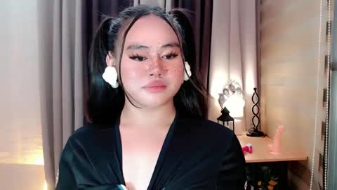 Snapshot of urnaughty_ceciliaxxx chatting on 09-27-25, 02:05 cecilia online show from 09-27-25, 02:05