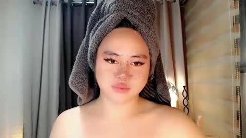 Snapshot of urnaughty_ceciliaxxx chatting on 10-08-25, 02:36 cecilia online show from 10-08-25, 02:36