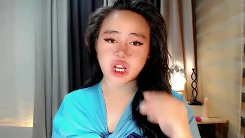 Snapshot of urnaughty_ceciliaxxx chatting on 10-11-25, 01:31 cecilia online show from 10-11-25, 01:31