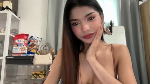 Snapshot of urnaughtyasianprincessjam chatting on 06-12-26, 05:39 urnaughtyasianprincessjam online show from 06-12-26, 05:39