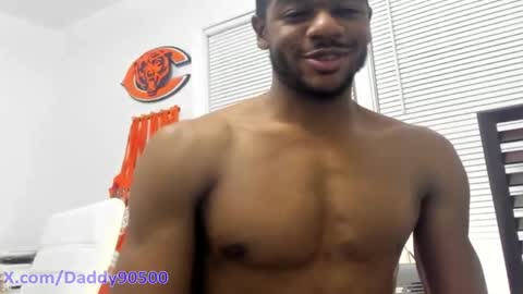 Snapshot of urnewdaddy90 chatting on 12-03-24, 04:36 Big Daddy online show from 12-03-24, 04:36