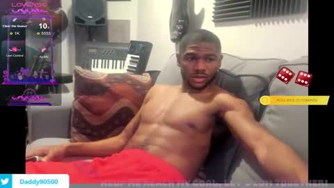 Snapshot of urnewdaddy90 chatting on 12-08-24, 03:56 Big Daddy online show from 12-08-24, 03:56