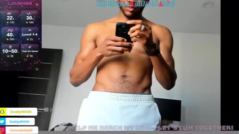 Snapshot of urnewdaddy90 chatting on 12-23-24, 06:58 Big Daddy online show from 12-23-24, 06:58