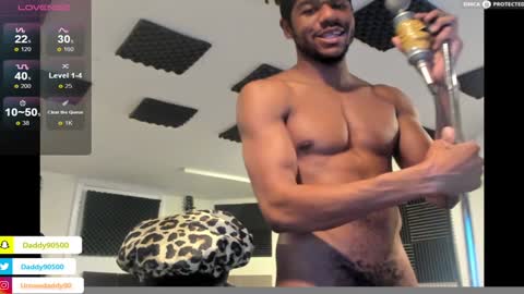 Snapshot of urnewdaddy90 chatting on 02-06-25, 11:26 Big Daddy online show from 02-06-25, 11:26