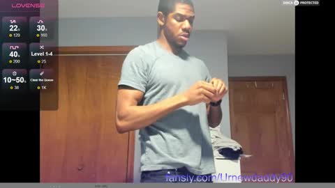 Snapshot of urnewdaddy90 chatting on 03-06-25, 04:19 Big Daddy online show from 03-06-25, 04:19