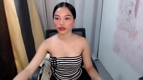 Snapshot of urpinay_christinexx chatting on 04-13-26, 04:29 urpinay_christinexx online show from 04-13-26, 04:29