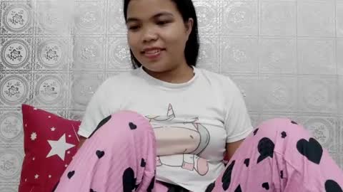 urpinaygirl69 online show from 06-27-26, 01:17