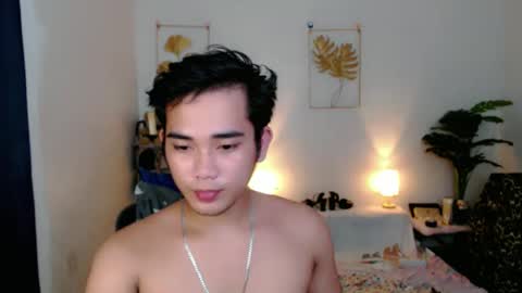 Snapshot of urpinoy_cummer chatting on 11-12-25, 02:17 urpinoy_cummer online show from 11-12-25, 02:17