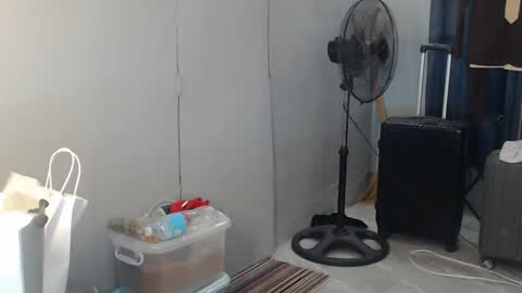 Mel online show from 03-05-25, 09:49