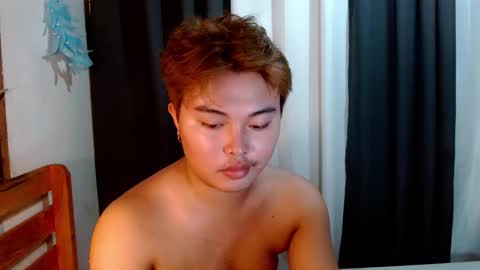 Snapshot of urpinoyjohnx chatting on 09-15-25, 01:33 urpinoyjohnx online show from 09-15-25, 01:33