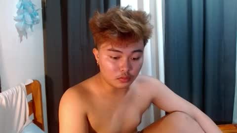 Snapshot of urpinoyjohnx chatting on 09-27-25, 01:49 urpinoyjohnx online show from 09-27-25, 01:49