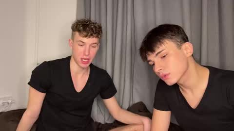 Snapshot of ursaotome chatting on 12-03-25, 01:57 ursaotome online show from 12-03-25, 01:57