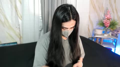 Snapshot of ursexybutt chatting on 02-18-25, 02:05 fiona online show from 02-18-25, 02:05