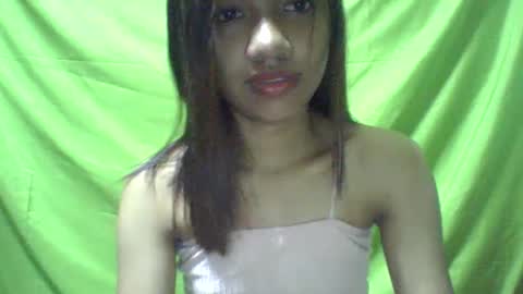 Snapshot of ursexydoll18 chatting on 01-21-25, 02:43 Darlyn room online show from 01-21-25, 02:43