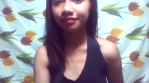 Snapshot of ursexydoll18 chatting on 01-22-25, 01:53 Darlyn room online show from 01-22-25, 01:53