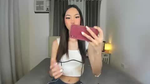 urslutgwen69 online show from 12-22-24, 03:11