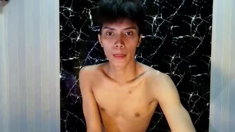 Snapshot of urtwink_jm chatting on 06-04-26, 11:05 mark online show from 06-04-26, 11:05
