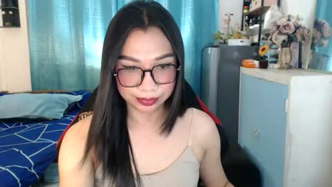 Ashley Kate Mateo Gray online show from 07-14-26, 10:21