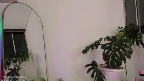 Snapshot of uryko_yor chatting on 08-01-26, 01:27 online show from 08-01-26, 01:27