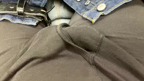 Snapshot of usabound chatting on 11-12-25, 05:24 usabound online show from 11-12-25, 05:24