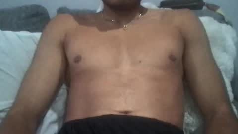 Snapshot of usain795604 chatting on 06-09-26, 05:19 DrewBolt online show from 06-09-26, 05:19