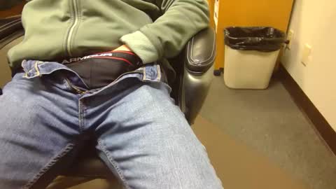 useemie online show from 12-16-24, 10:24