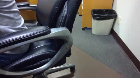 useemie online show from 12-31-24, 07:18