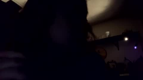 Snapshot of usefulhole chatting on 10-29-25, 04:42 usefulhole online show from 10-29-25, 04:42