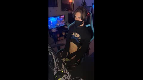 Snapshot of userofthings chatting on 10-27-25, 10:03 Bartholomew Washington online show from 10-27-25, 10:03