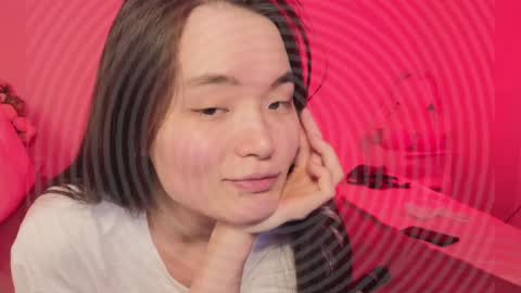 Snapshot of uwu_vi chatting on 02-04-25, 07:33 vivi online show from 02-04-25, 07:33