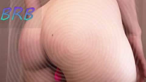 Snapshot of uwu_vi chatting on 02-07-25, 07:49 vivi online show from 02-07-25, 07:49